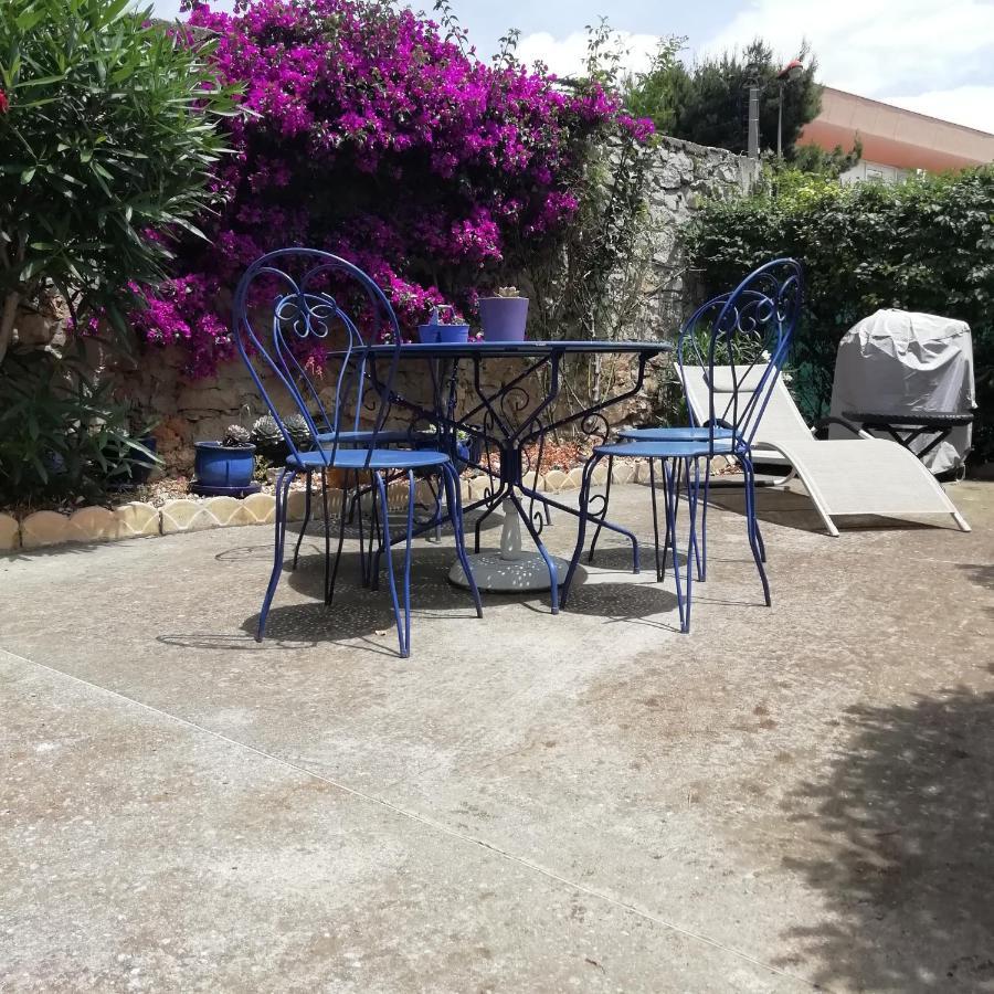 Studio en rez de jardin narbonne Apartamento Exterior foto
